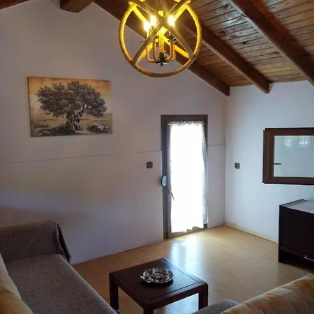 Yotopia House Holiday home *