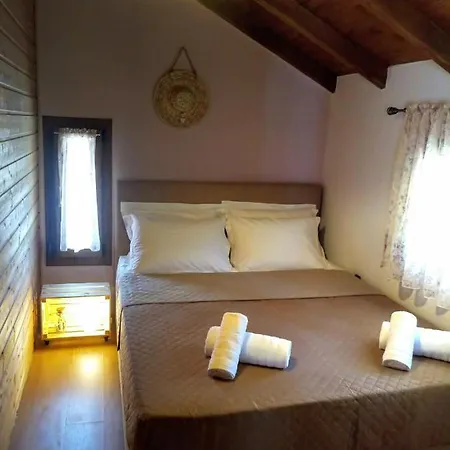Yotopia House Дом отдыха *